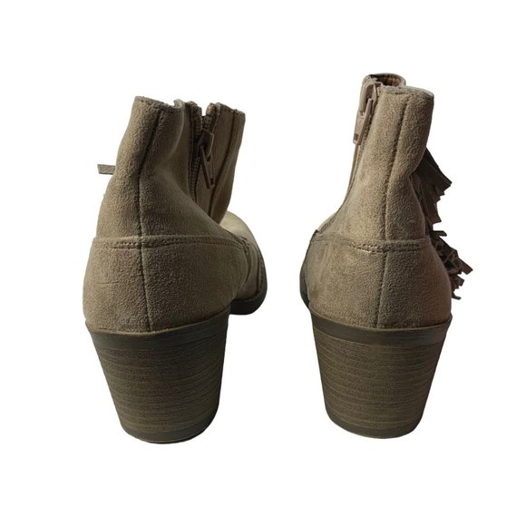 Mossimo Faux Suede Western Ankle Boots 7.5 Taupe Side Zipper Fringe Block Heel - Picture 6 of 9